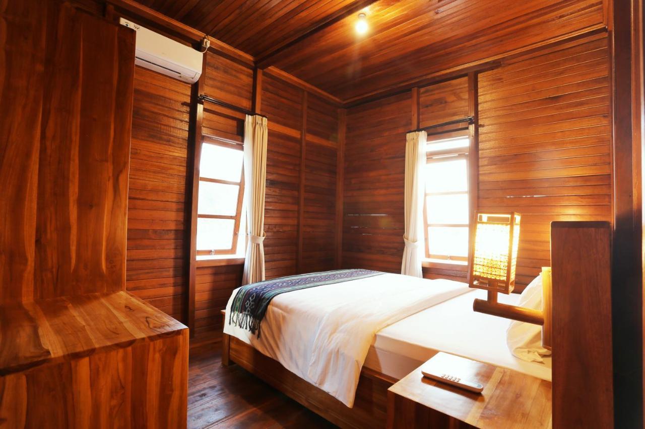 Azana Essence Villa Tabitha Lombok Bumbang Exterior photo